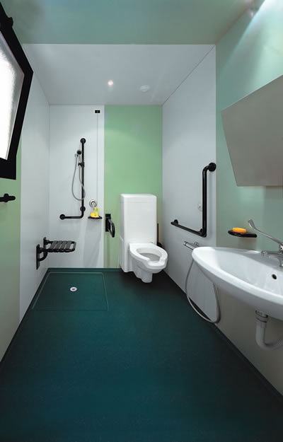 dimensioni minime bagno disabili con doccia